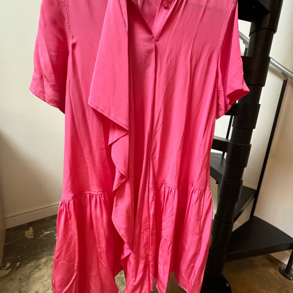 New with tag — Ulla Johnson Adalyn Dress -8, Fuchsia
SP240134
Never worn